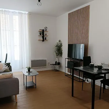 Joli T2 Au Centre-ville Appartement *